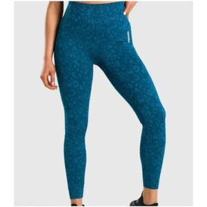 Gymshark Blue Leopard Print Full Length Leggings Size 28 inch waist